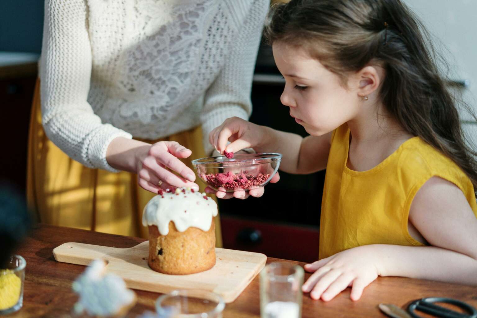 10 Aktiviteter för familjer på regniga dagar